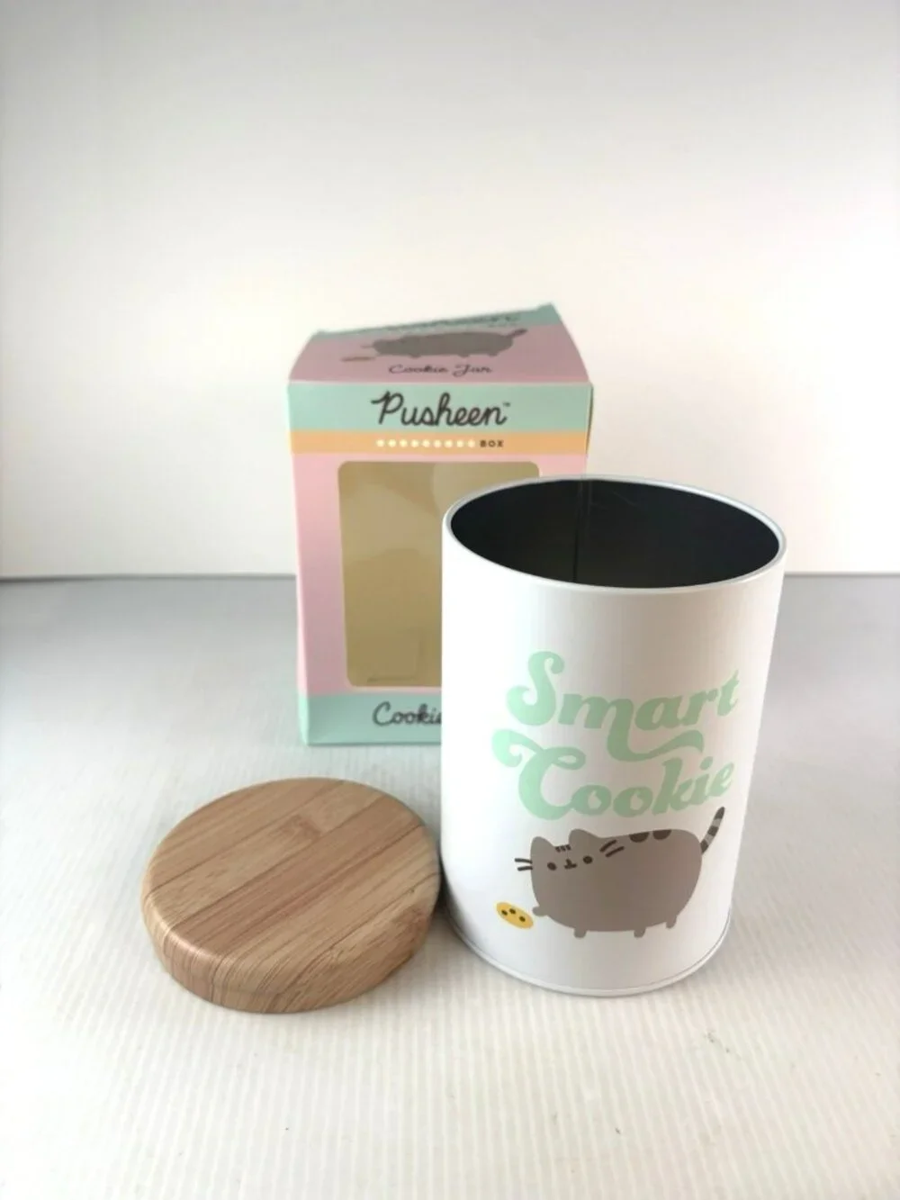 Pusheen exclusive collectible
